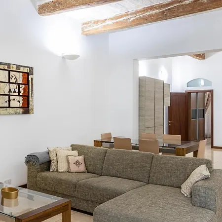 Apartmán Seafront - Location, Floor With Wifi & Ac By 360 Estates *