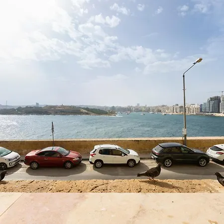 Seafront - Location, Floor With Wifi & Ac By 360 Estates Apartment Valletta