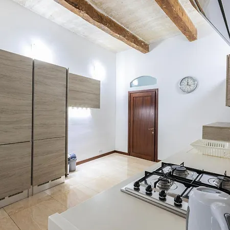 公寓 Seafront - Location, Floor With Wifi & Ac By 360 Estates *