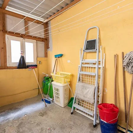 Seafront - Location, Floor With Wifi & Ac By 360 Estates 公寓 *