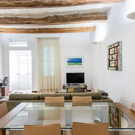 公寓 Seafront - Location, Floor With Wifi & Ac By 360 Estates 瓦莱塔